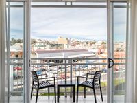 2 Bedroom City View Suite - Peppers Seaport Hotel